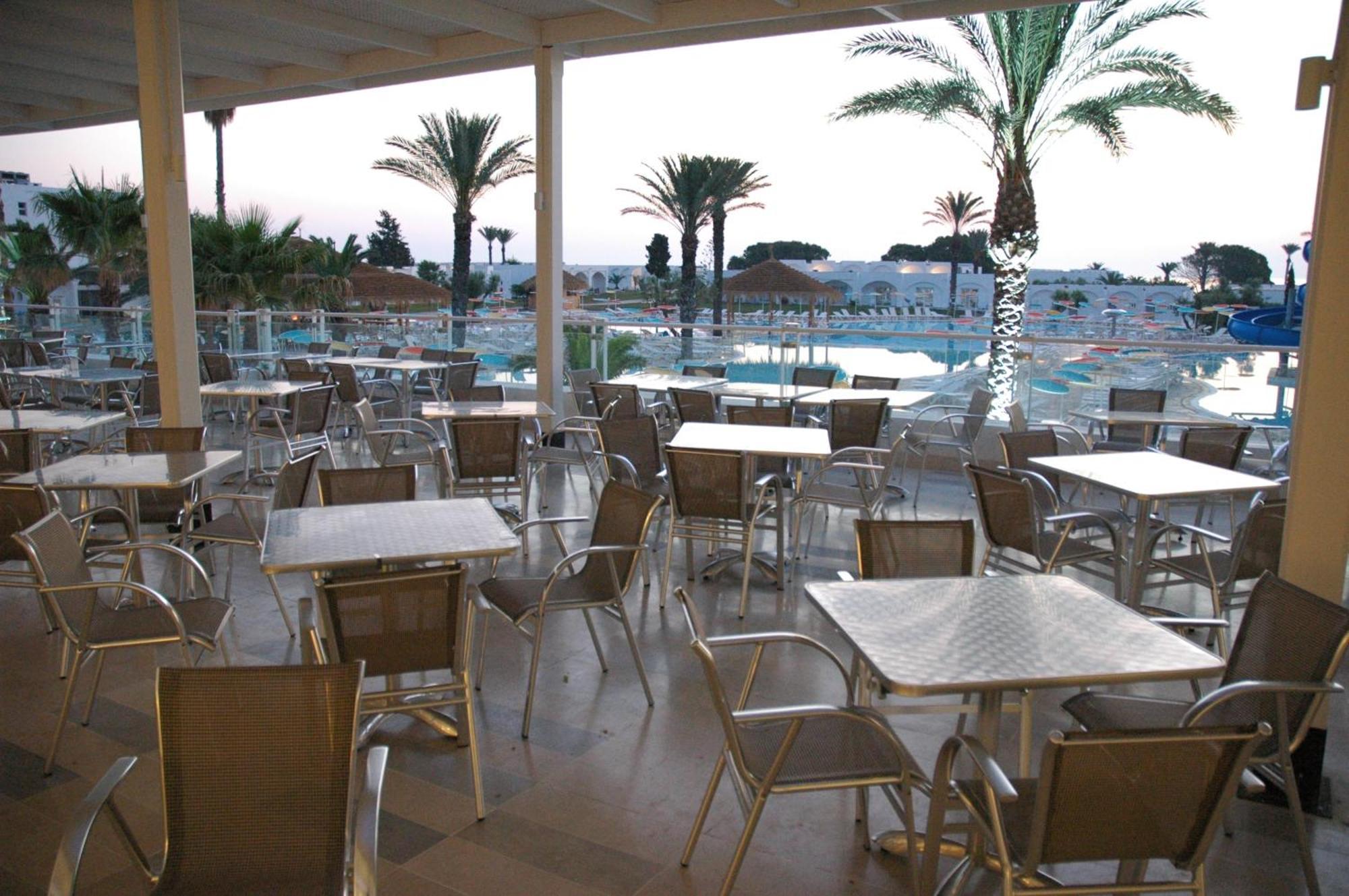 Thalassa & Aquapark Family And Couple Only 4* Sousse