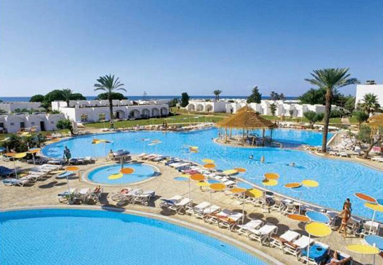 Thalassa & Aquapark Family And Couple Only